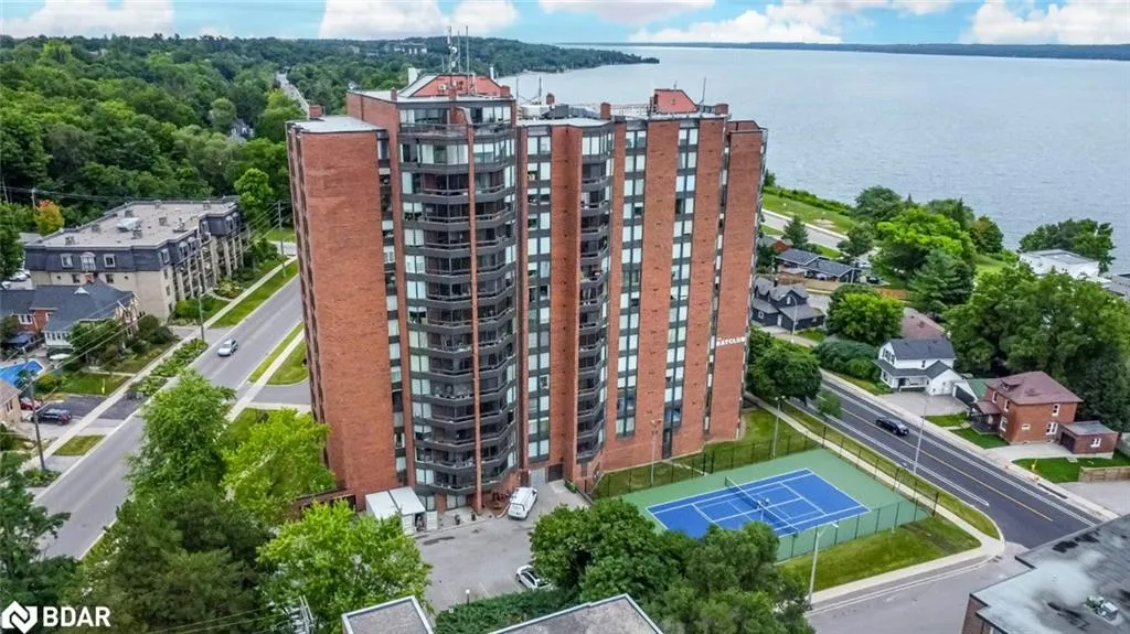 181 Collier Street, #206