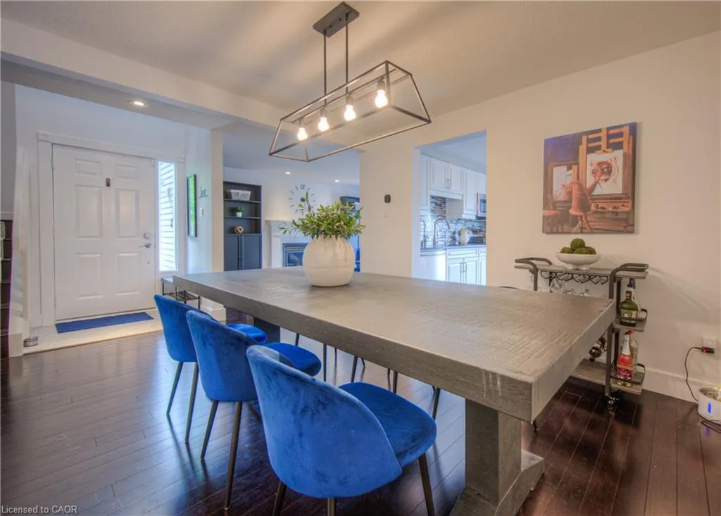 313 George Street N, #4