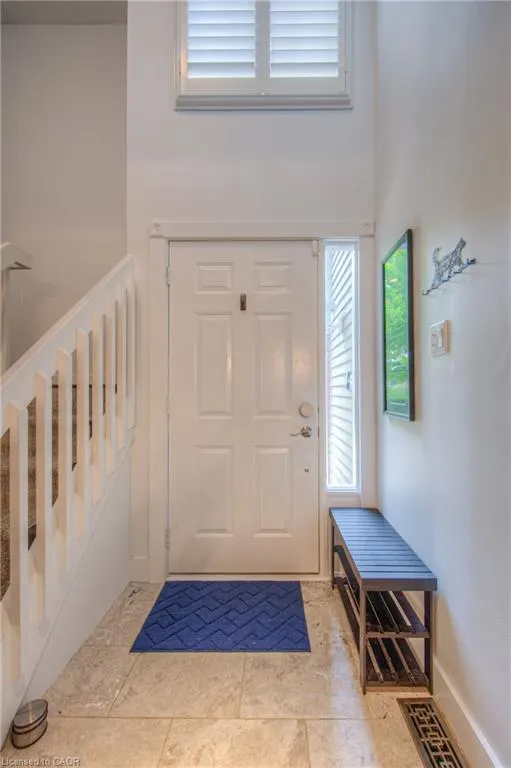 313 George Street N, #4