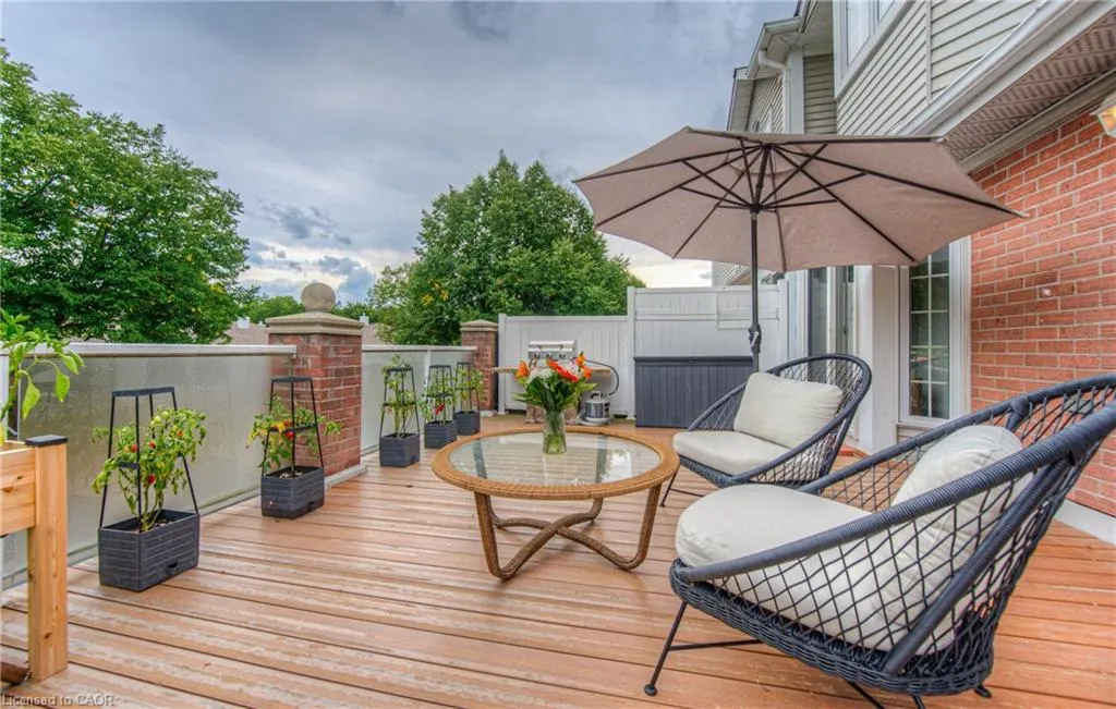 313 George Street N, #4