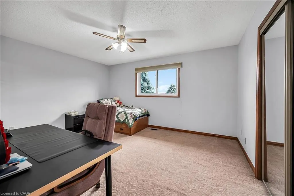 140 Solomon Crescent