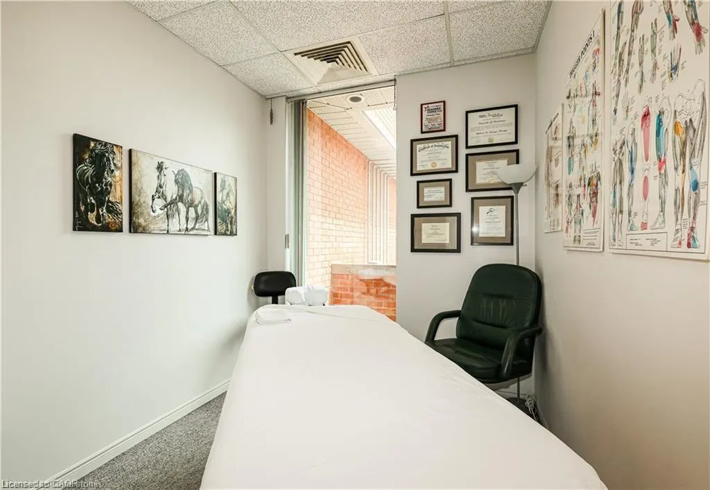 131 Union Street E, #106