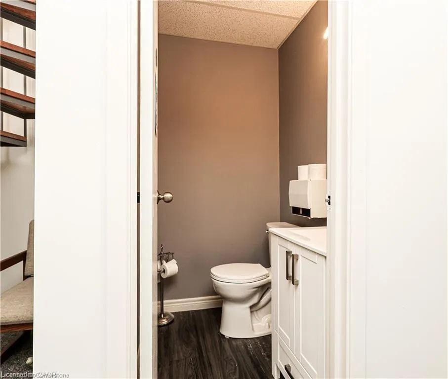 131 Union Street E, #106