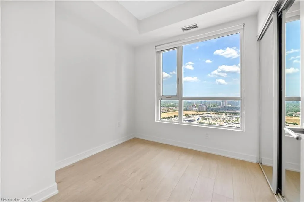 8 Nahani Way Way, #2921