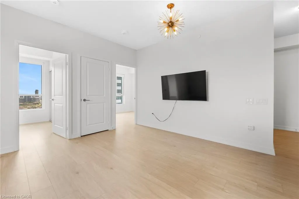 8 Nahani Way Way, #2921
