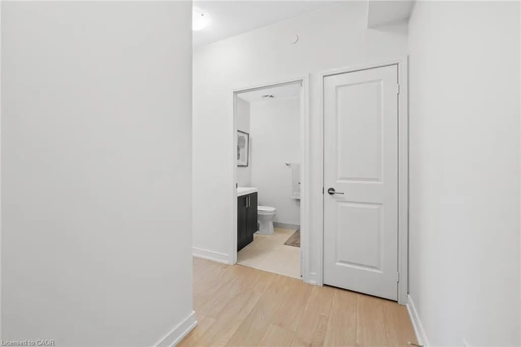 8 Nahani Way Way, #2921