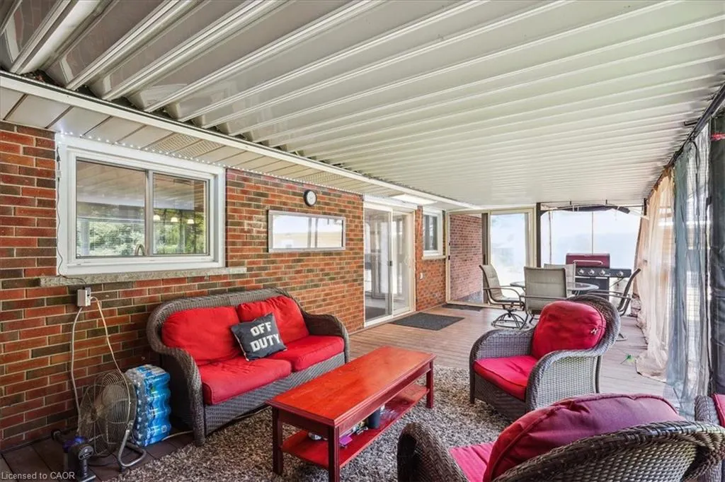 677 Glancaster Road