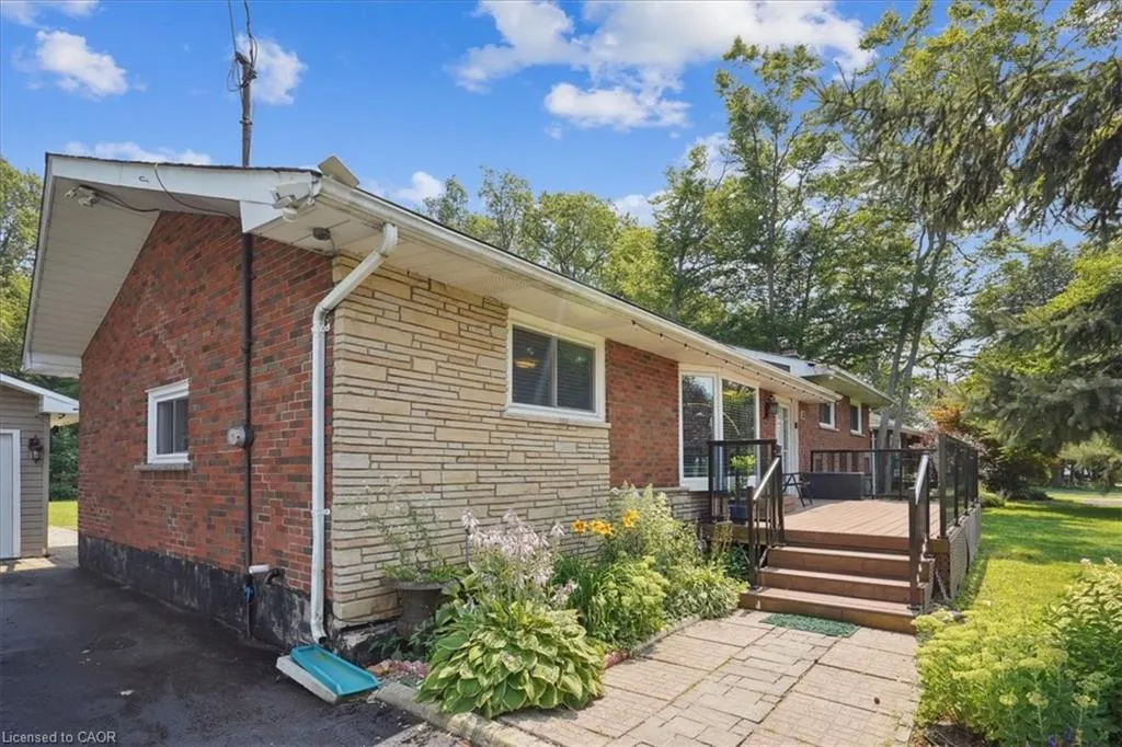 677 Glancaster Road