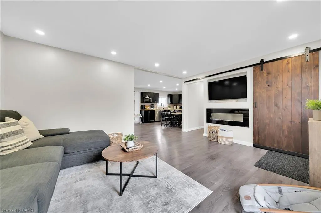 1073 Concession 6 Woodhouse Road