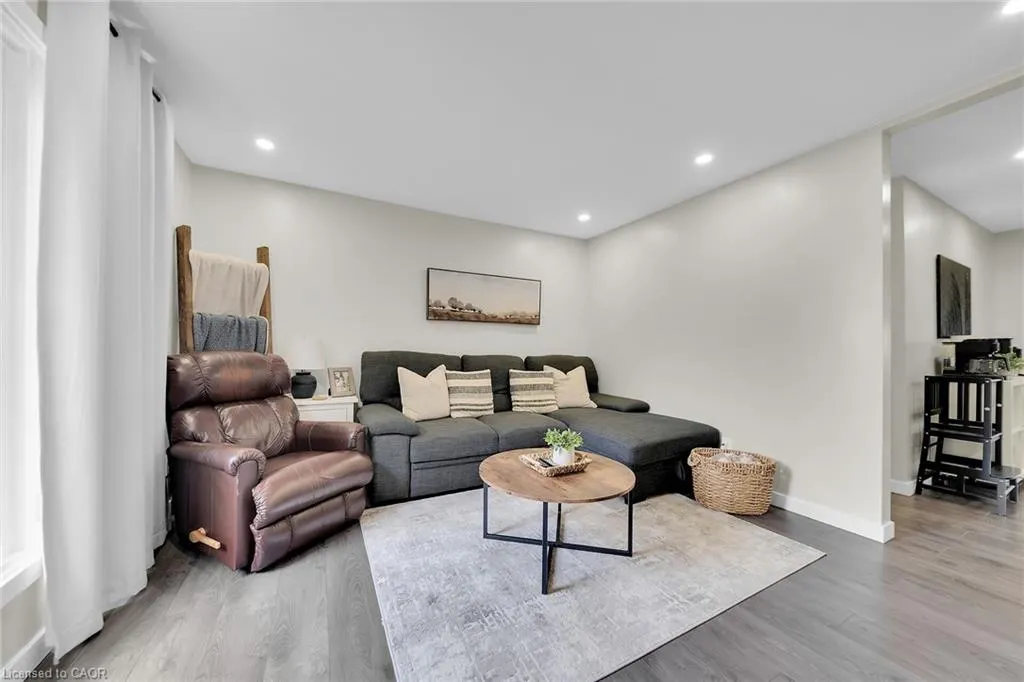 1073 Concession 6 Woodhouse Road