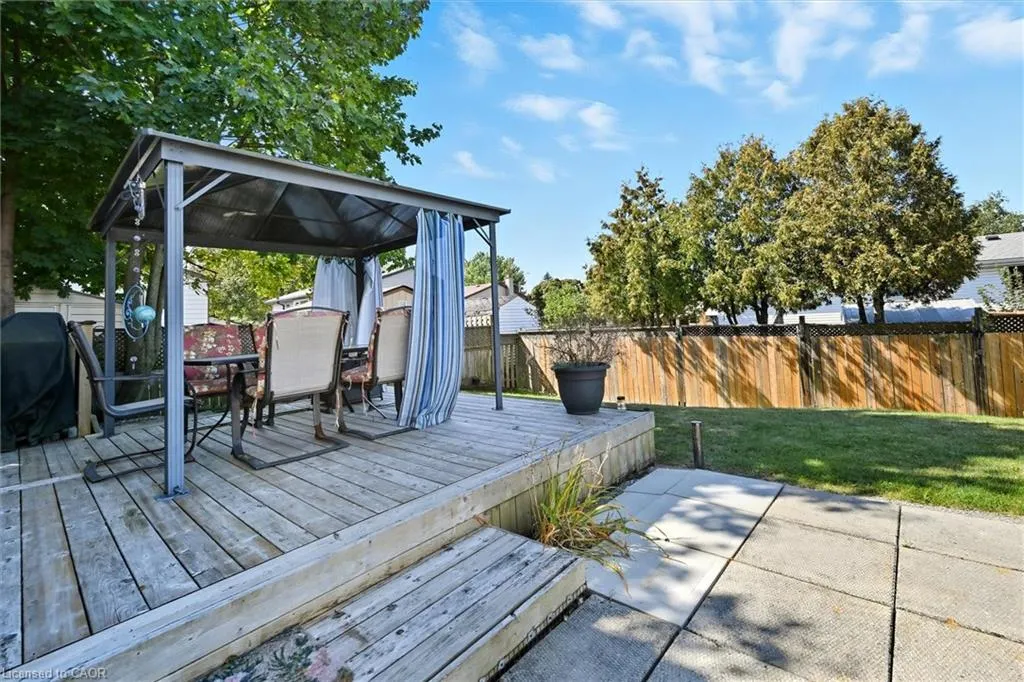107 Billington Crescent