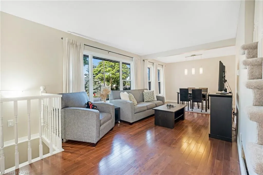 88 Rand Street