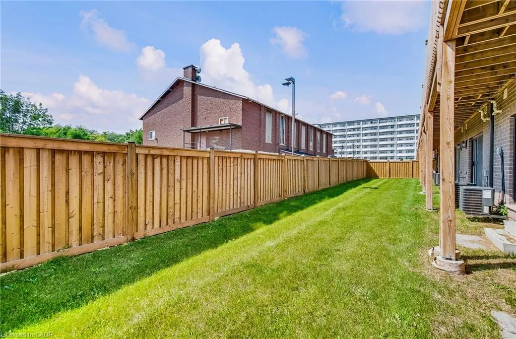 270 Melvin Avenue, #15