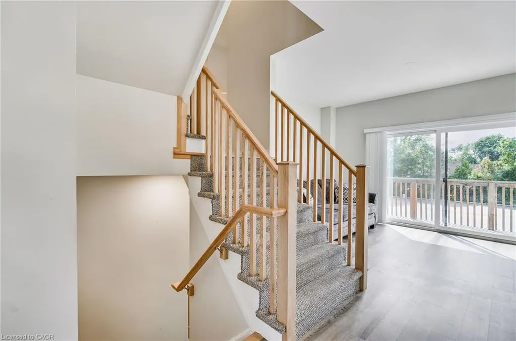 270 Melvin Avenue, #15