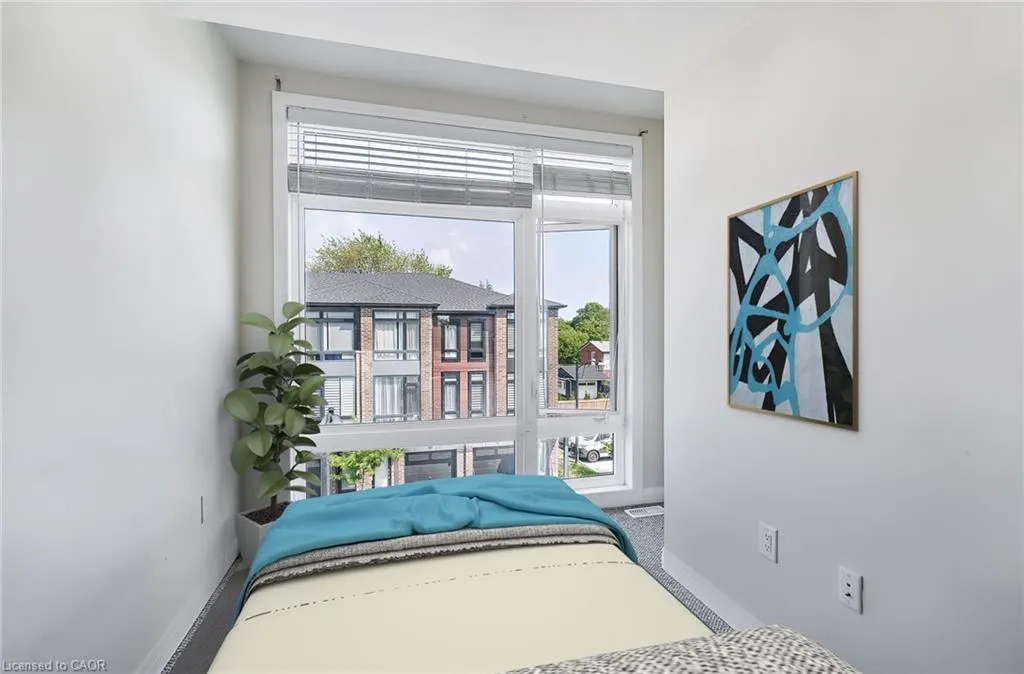 270 Melvin Avenue, #15