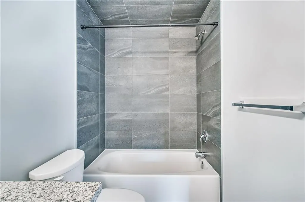 270 Melvin Avenue, #15