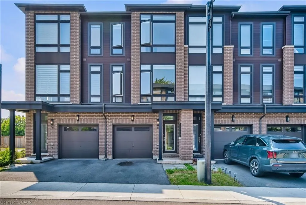 270 Melvin Avenue, #15