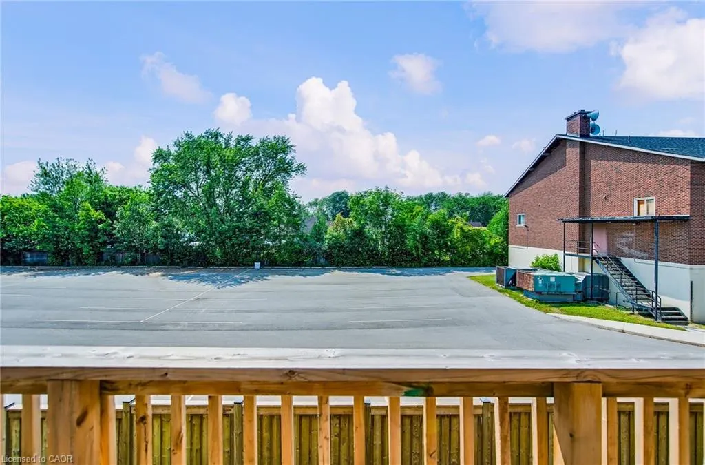 270 Melvin Avenue, #15
