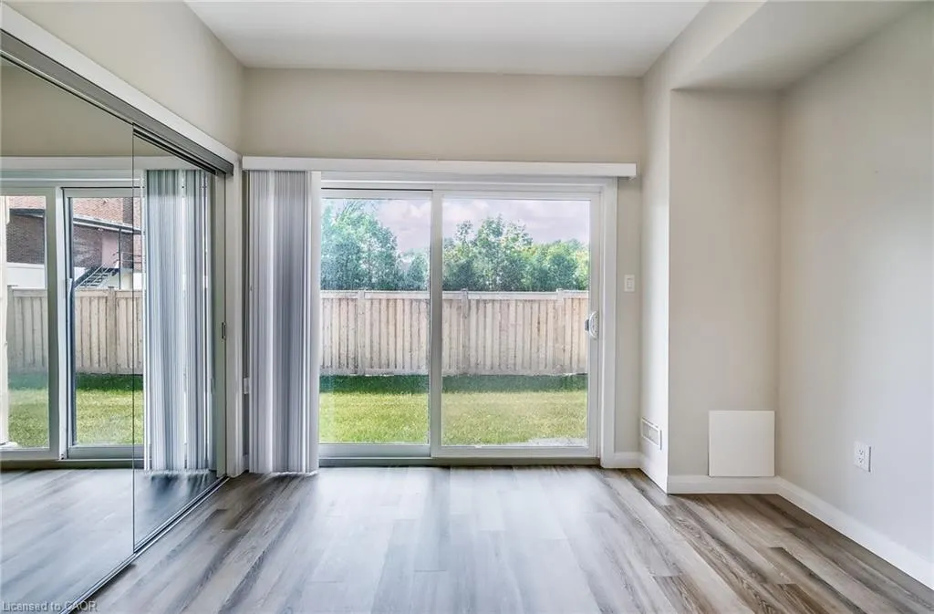 270 Melvin Avenue, #15