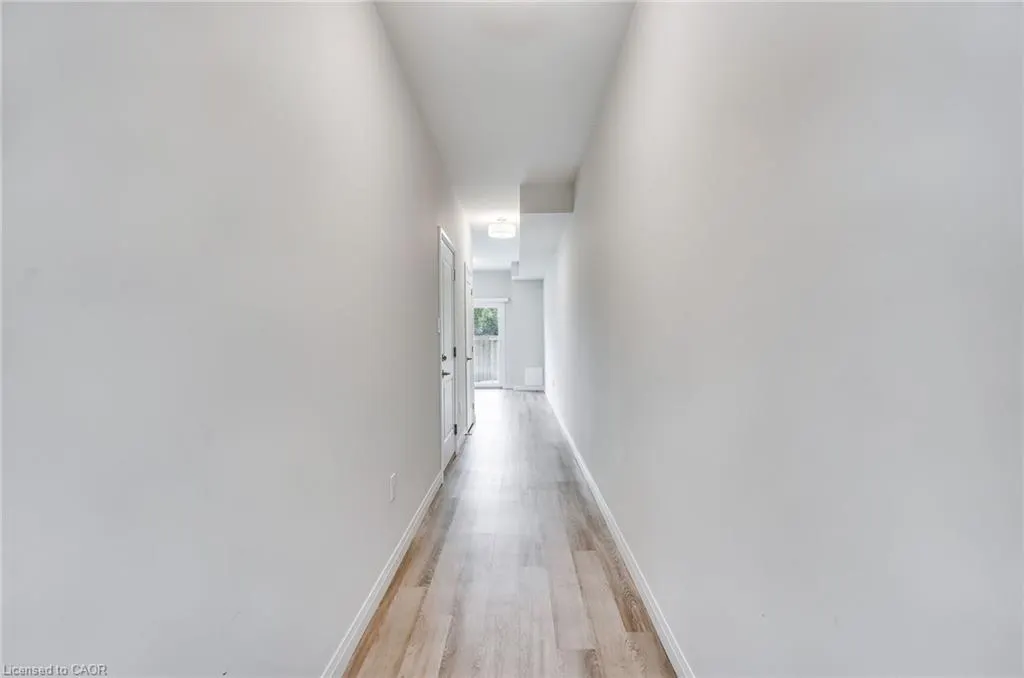 270 Melvin Avenue, #15