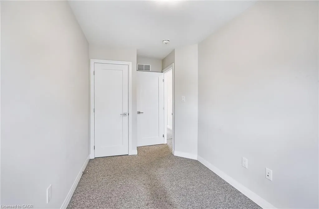 270 Melvin Avenue, #15