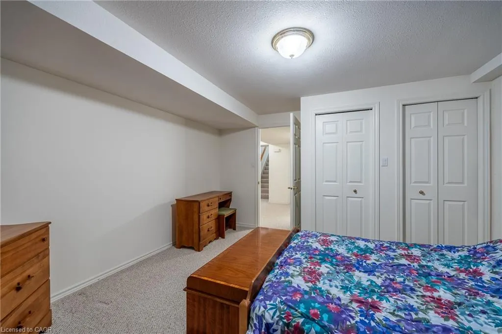 74 Wilson Avenue, #6