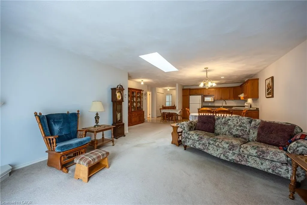 74 Wilson Avenue, #6