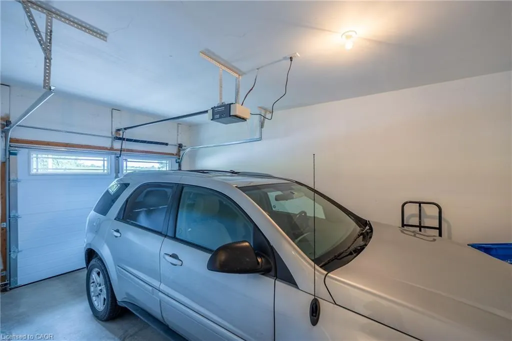 74 Wilson Avenue, #6