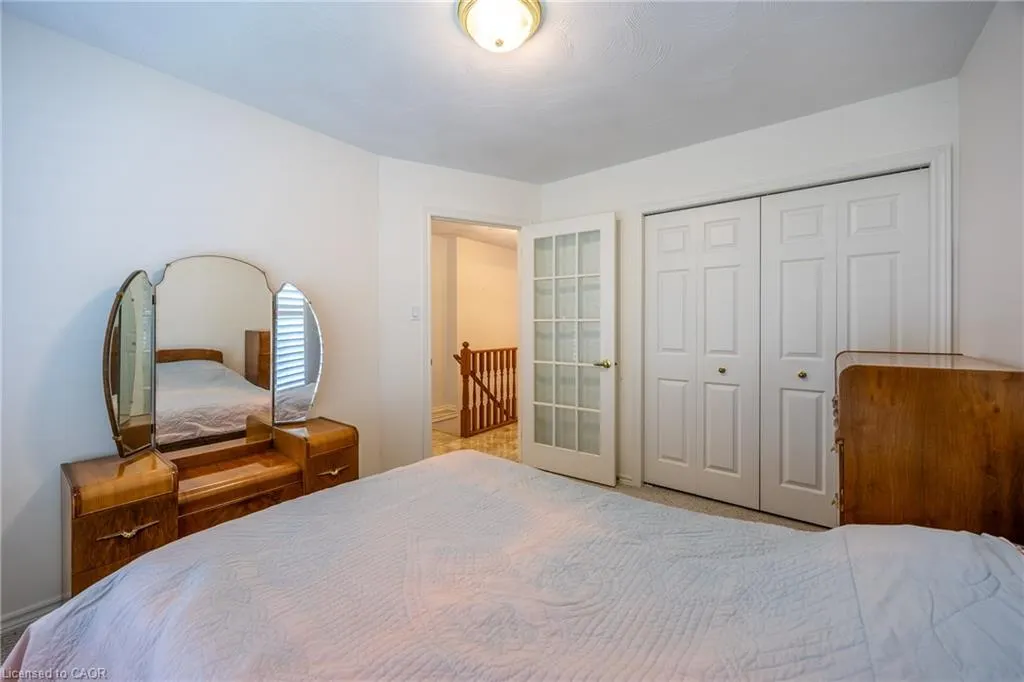 74 Wilson Avenue, #6