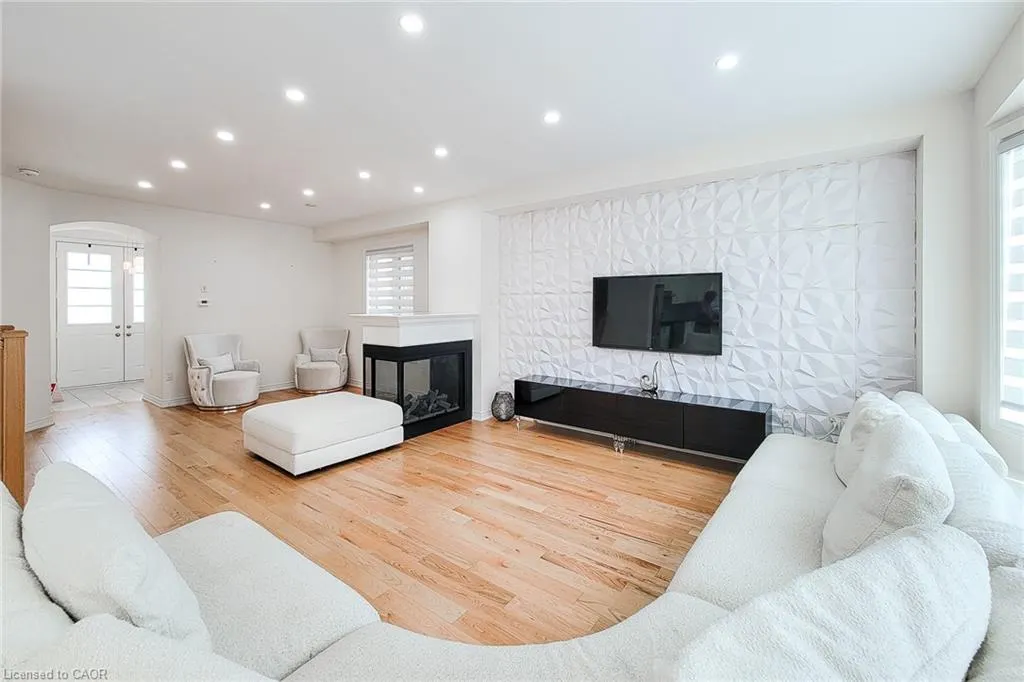 182 Whittington Drive