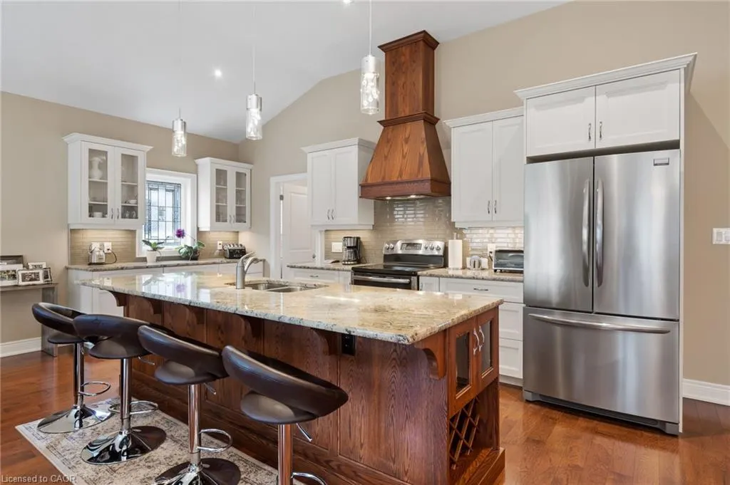 41 Sunrise Court