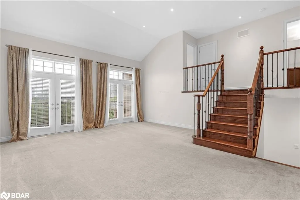 223 Thompson Road