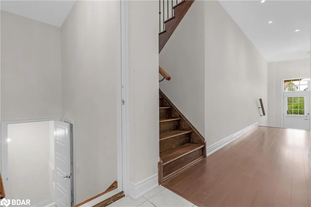 223 Thompson Road