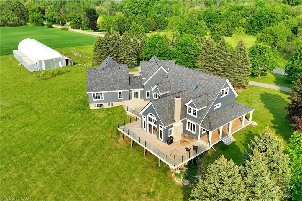 485 Concession 5 Road E