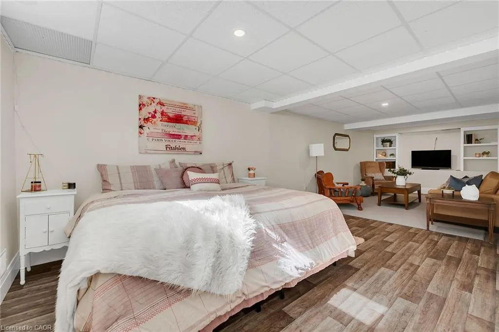 142 Mcneilly Road