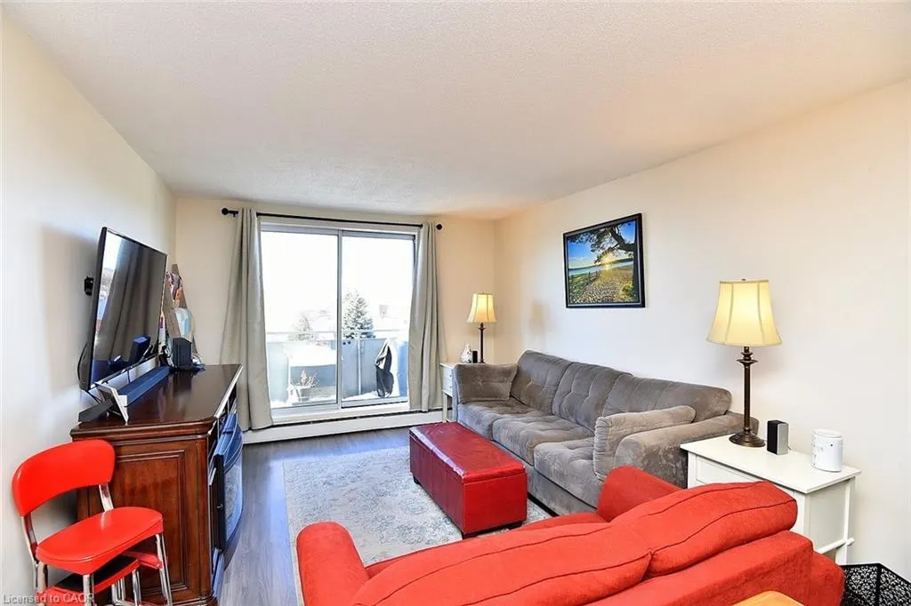 893 Concession Street, #303
