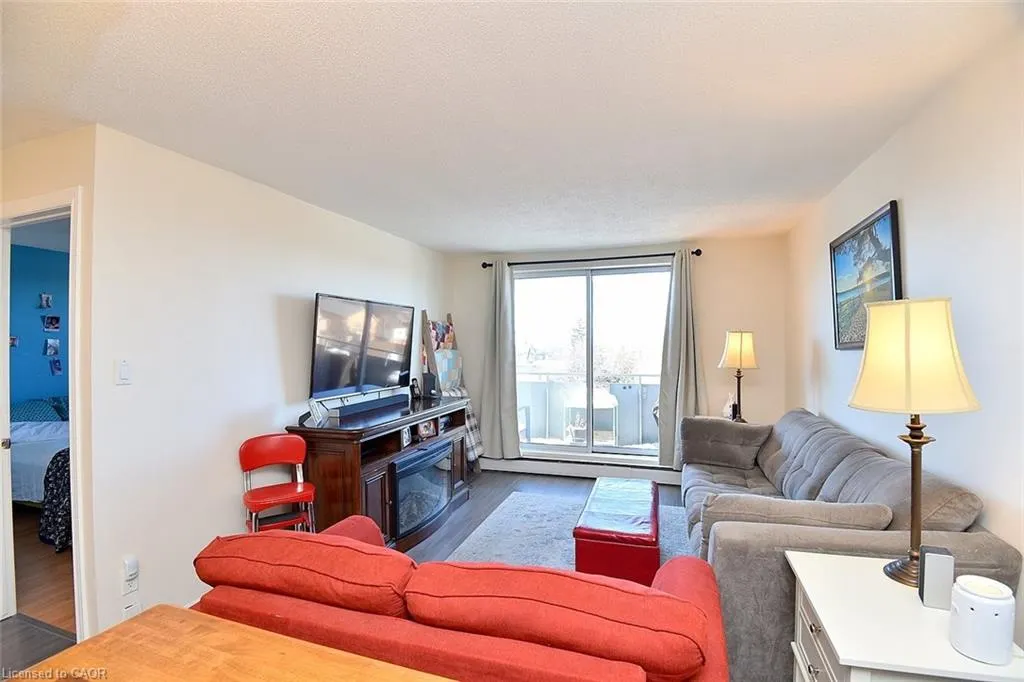 893 Concession Street, #303