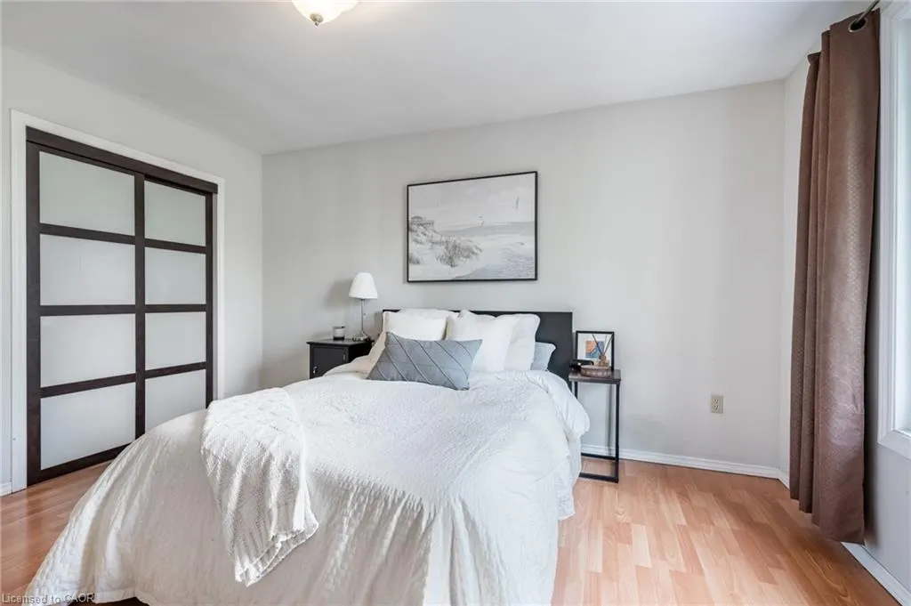 152 Concession 7 Road E