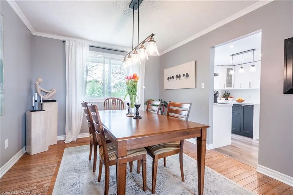 152 Concession 7 Road E