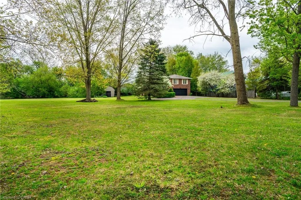 152 Concession 7 Road E