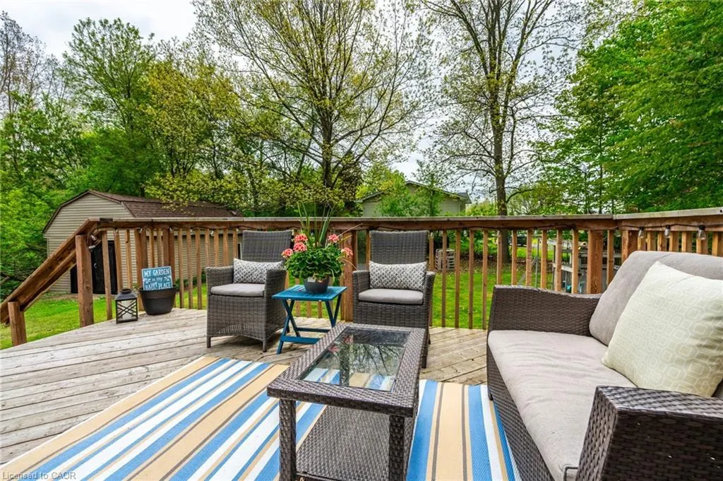 152 Concession 7 Road E