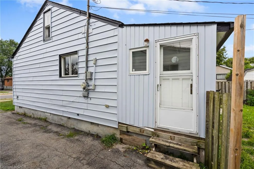 321 Dieppe Street