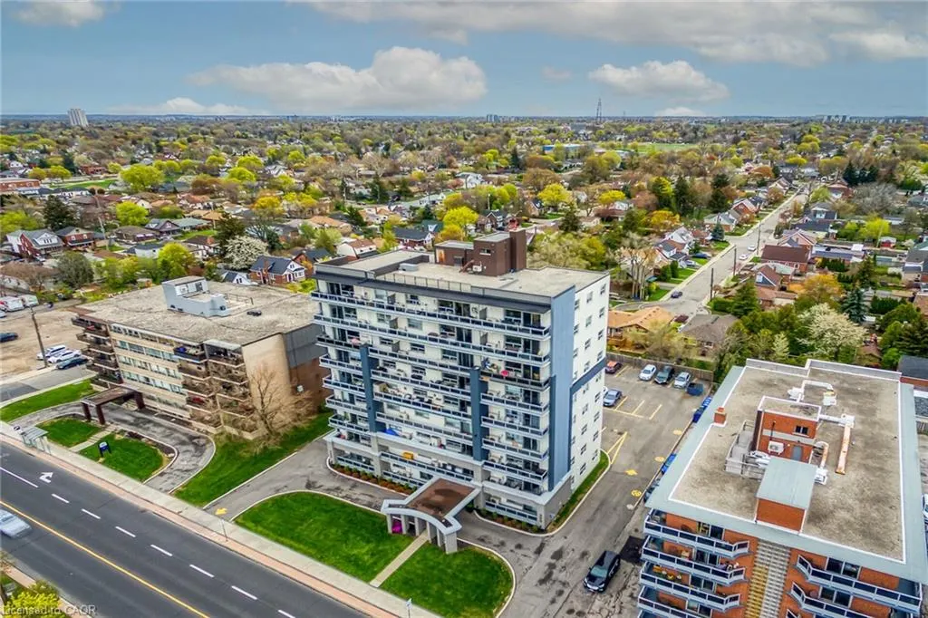 350 Concession Street, #302
