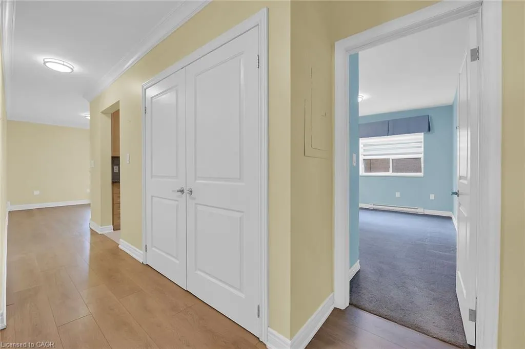 350 Concession Street, #302