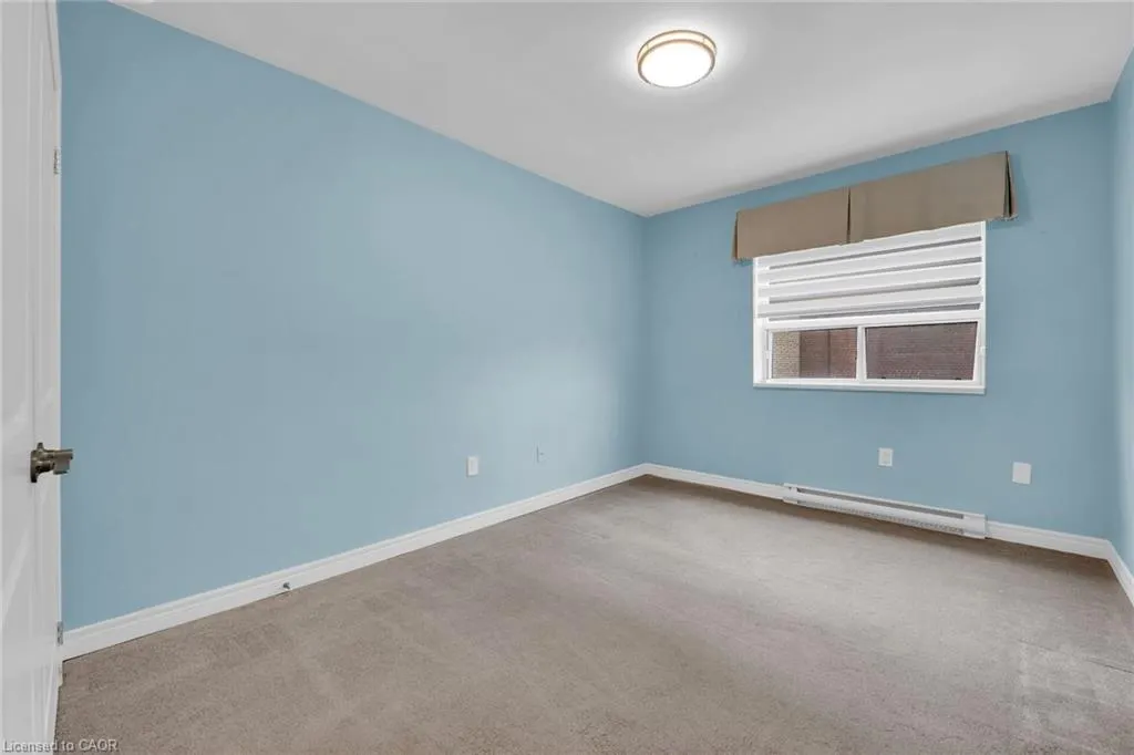 350 Concession Street, #302