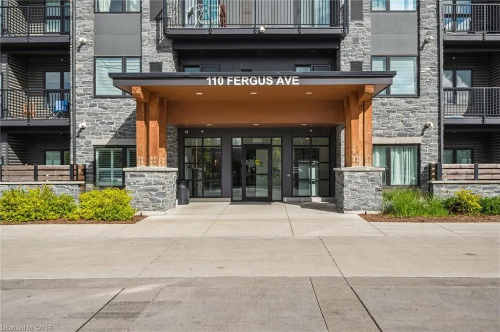 110 Fergus Avenue, #423