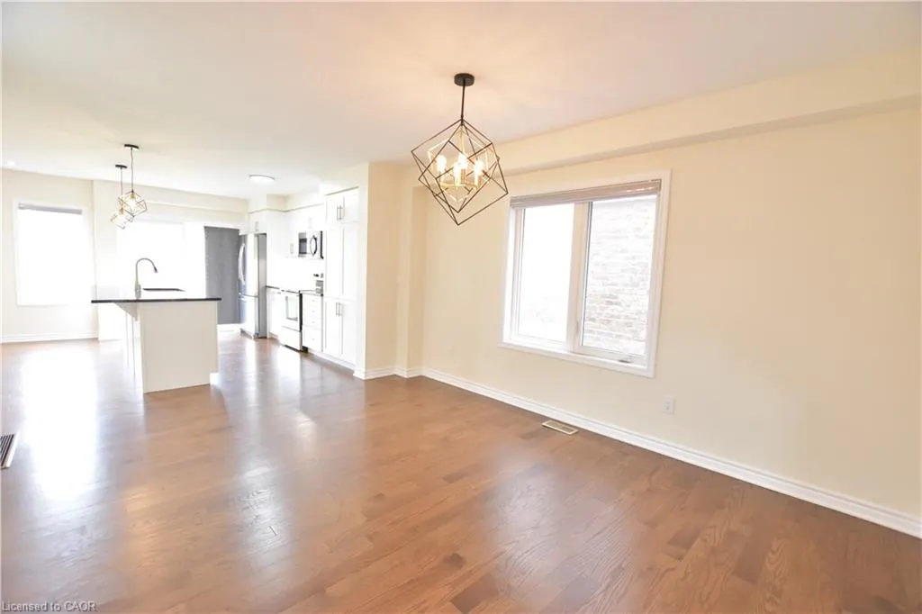 47 Pickett Place