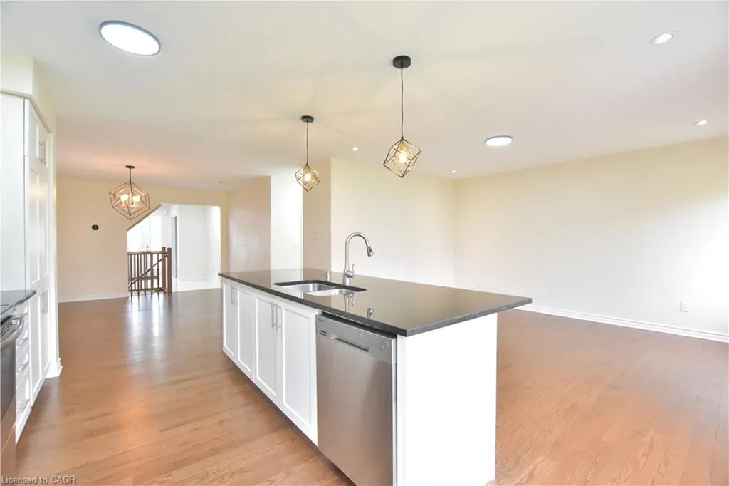 47 Pickett Place