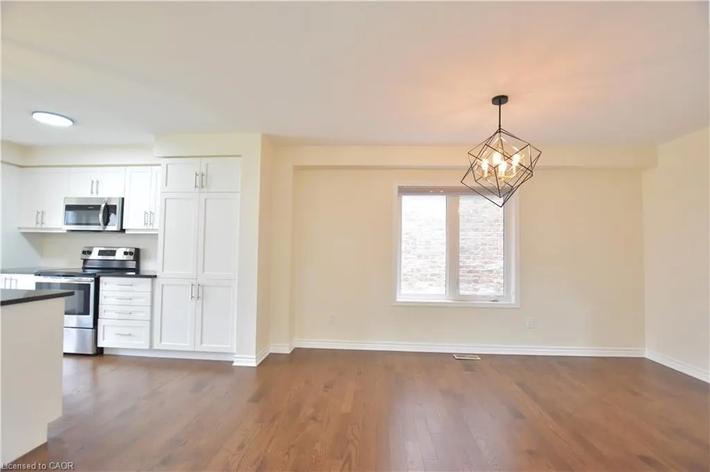 47 Pickett Place