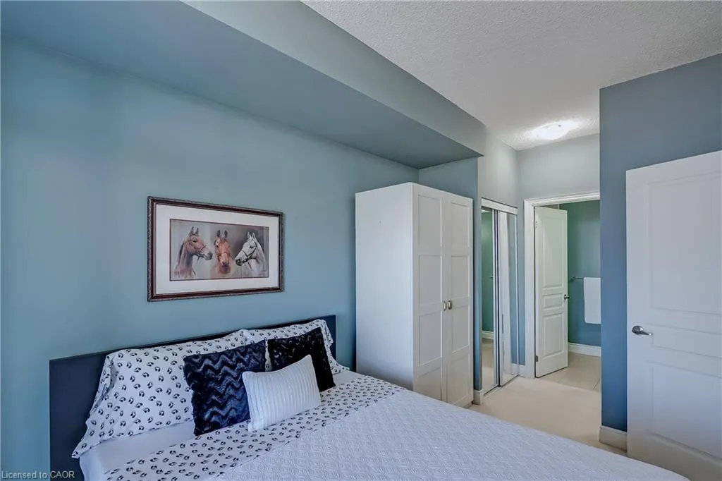 1940 Ironstone Drive, #407